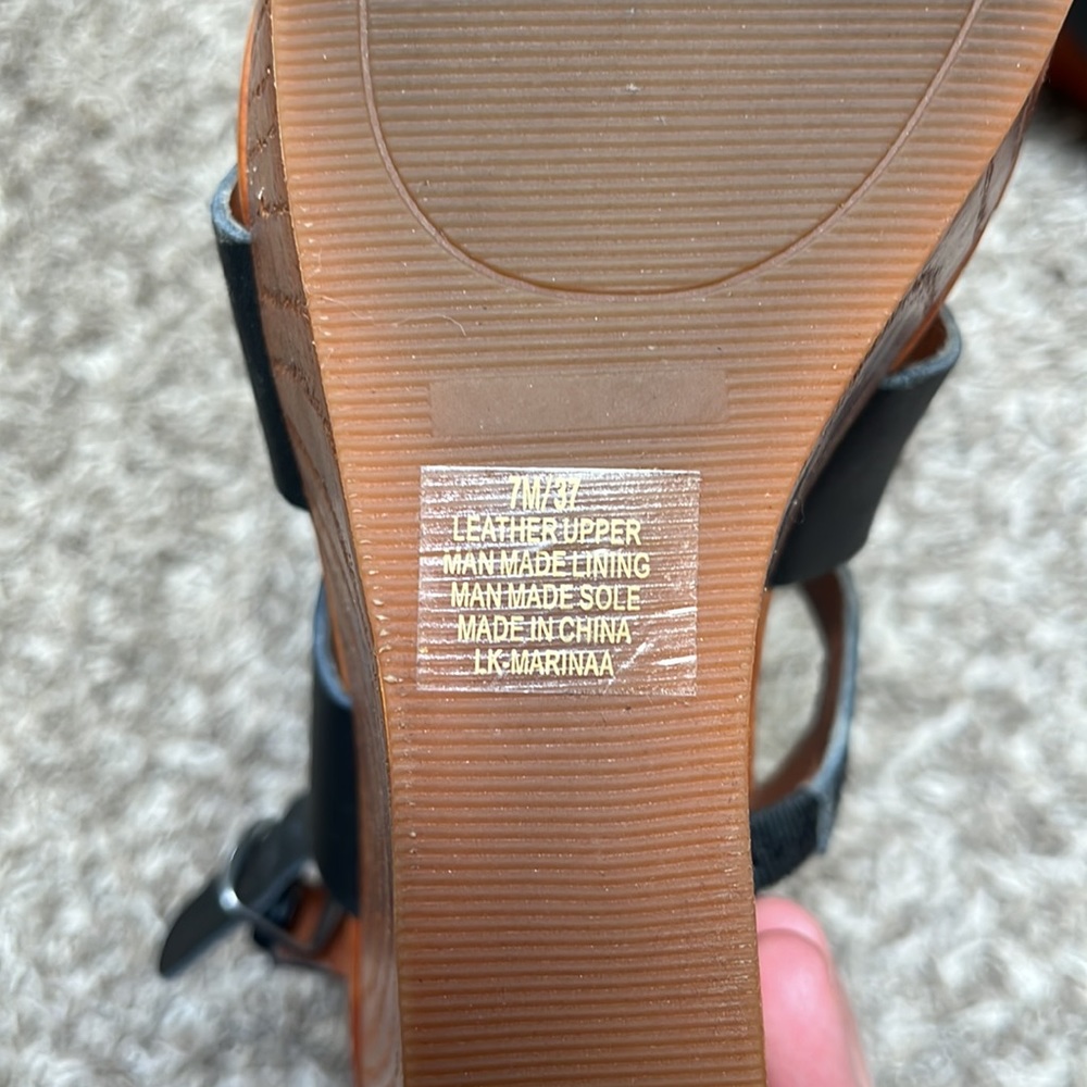Lucky brand wedges. Size 7. - Picture 3 of 8